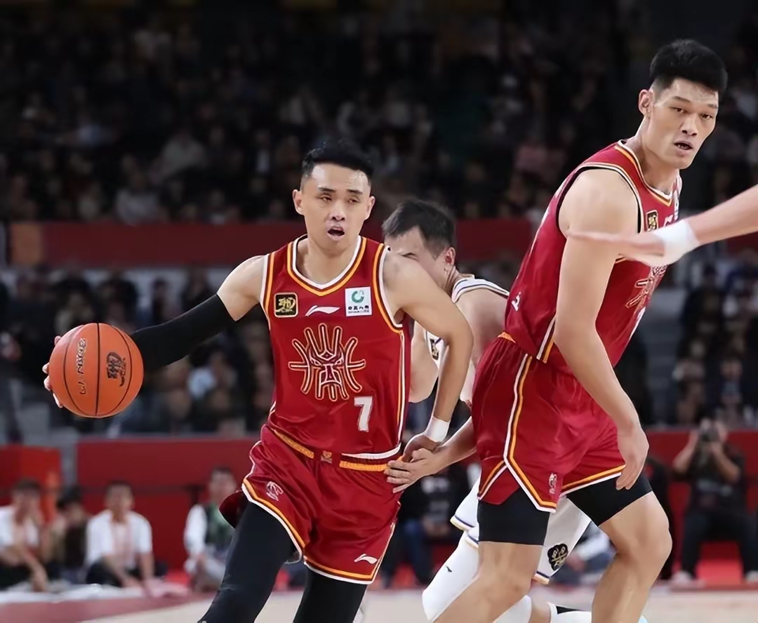 风云突变布鲁克林篮网今晚门线救险，CBA常规赛版图或变，悬念犹存，训练强度明显提升的简单介绍