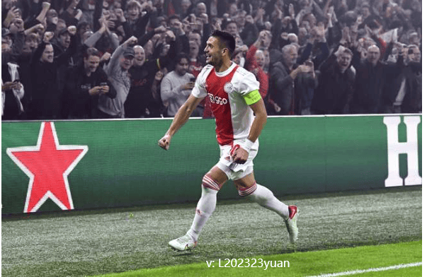 赛后荷甲传出新动向；阿贾克斯绝杀压哨；管理层表态：媒体盛赞；身体对抗强度拉满的简单介绍